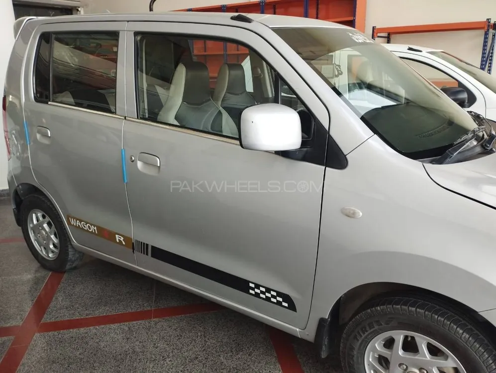 Suzuki Wagon R 2018 for Sale in D.G.Khan Image-1