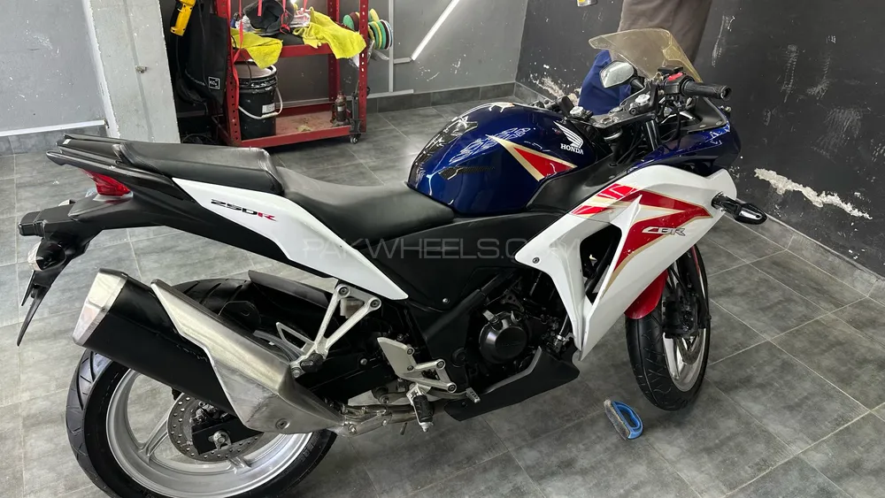 Honda CBR250 RR 2017 for Sale Image-1