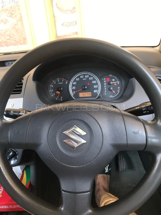 Suzuki Swift DLX Automatic 1.3 2014 for sale in Lahore PakWheels