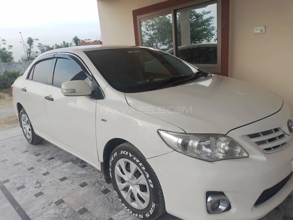 Toyota Corolla 2012 for Sale in Nowshera Image-1