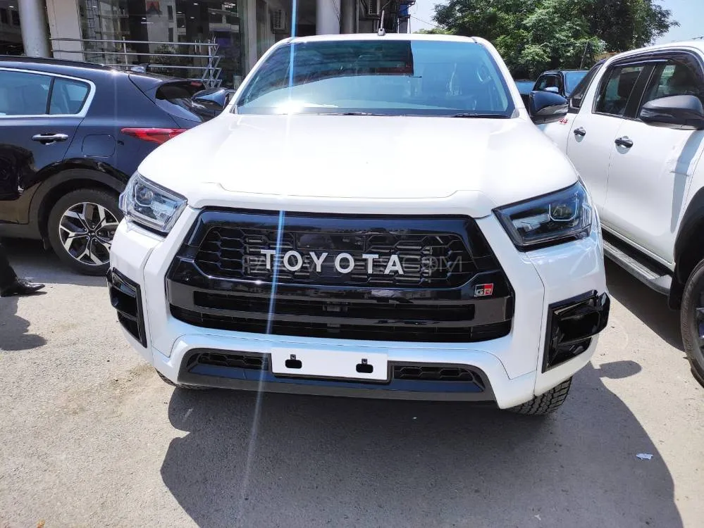 Toyota Hilux 2023 for Sale in Islamabad Image-1