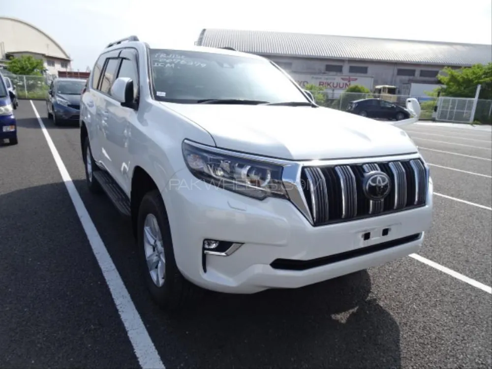 Toyota Prado 2017 for Sale in Islamabad Image-1