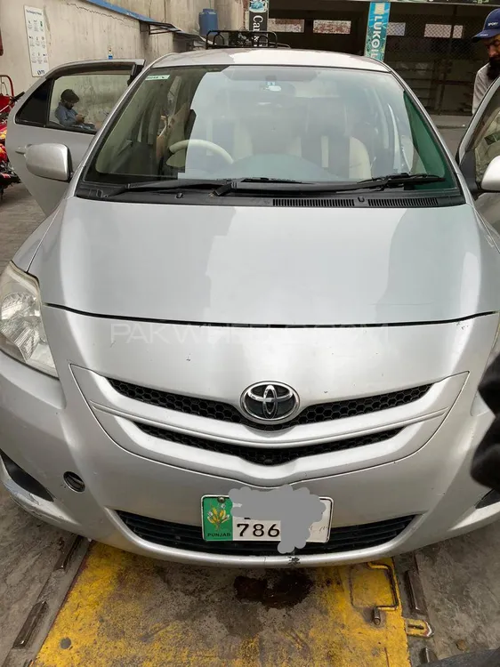 Toyota Belta 2013 for Sale in Lahore Image-1