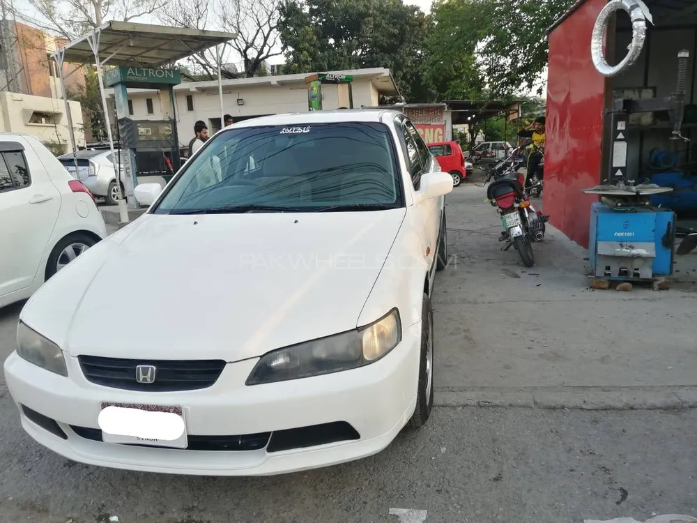 Honda Accord 2000 for Sale in Lala musa Image-1