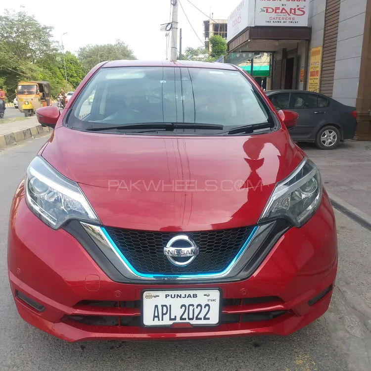 نسان نوٹ 2017 for Sale in لاہور Image-1