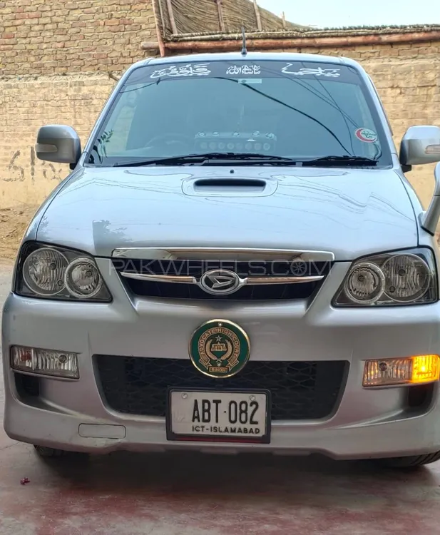Daihatsu Terios Kid 2011 for Sale in Hyderabad Image-1