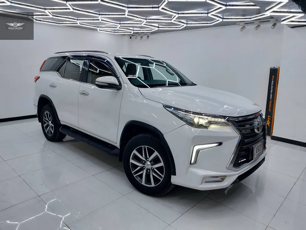 ٹویوٹا فورچیونر 2017 for Sale in اسلام آباد Image-1