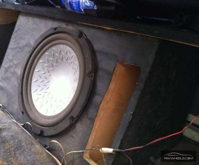Pioneer woofer 12inhes and amplifier 4channel with free speakers 6inch Image-1