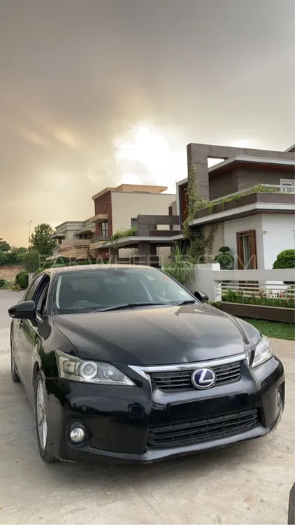 Lexus CT200h 2011 for Sale in Islamabad Image-1