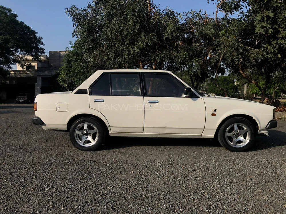Toyota Corolla 1981 for Sale in Lahore Image-1