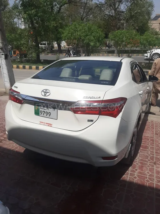 Toyota Corolla 2016 for Sale in Gujrat Image-1