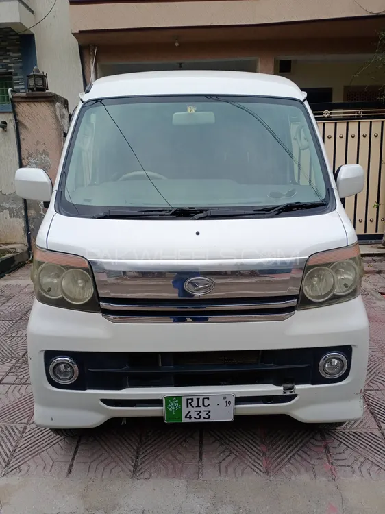 Daihatsu Atrai Wagon 2013 for Sale in Rawalpindi Image-1