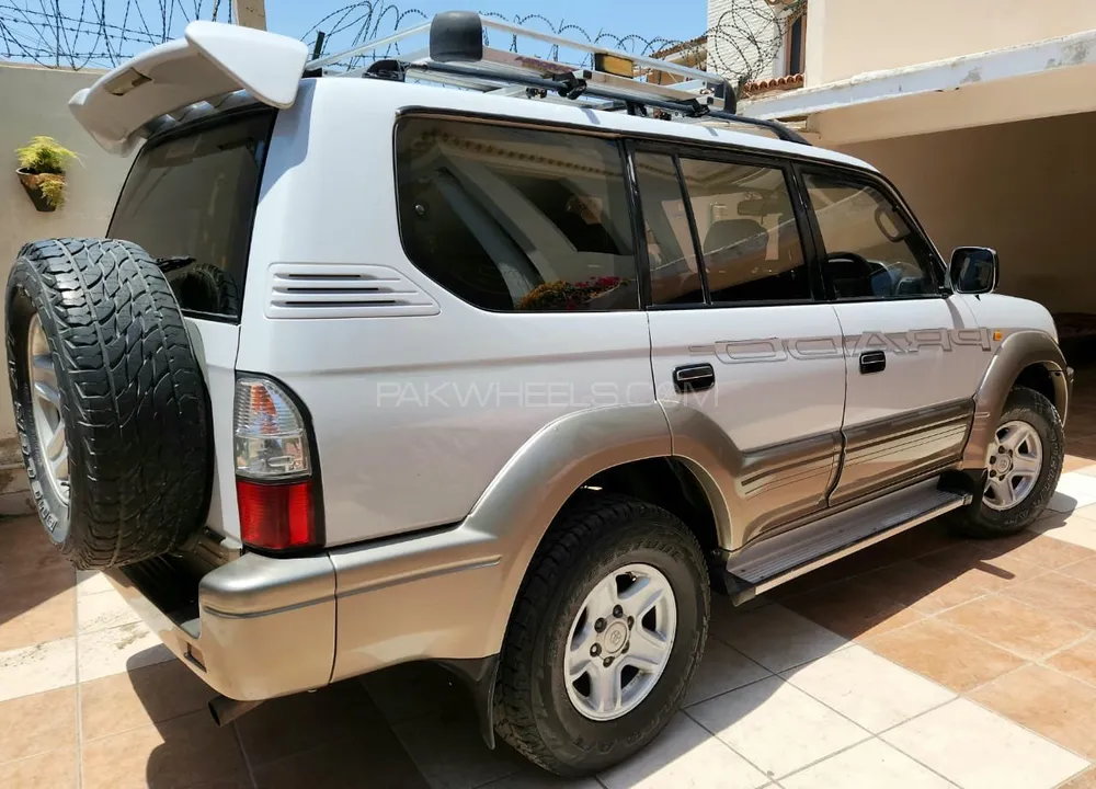 Toyota Prado 1998 for Sale in Karachi Image-1
