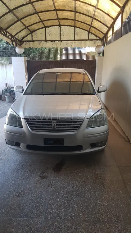 Toyota Premio 2004 for Sale in Islamabad Image-1