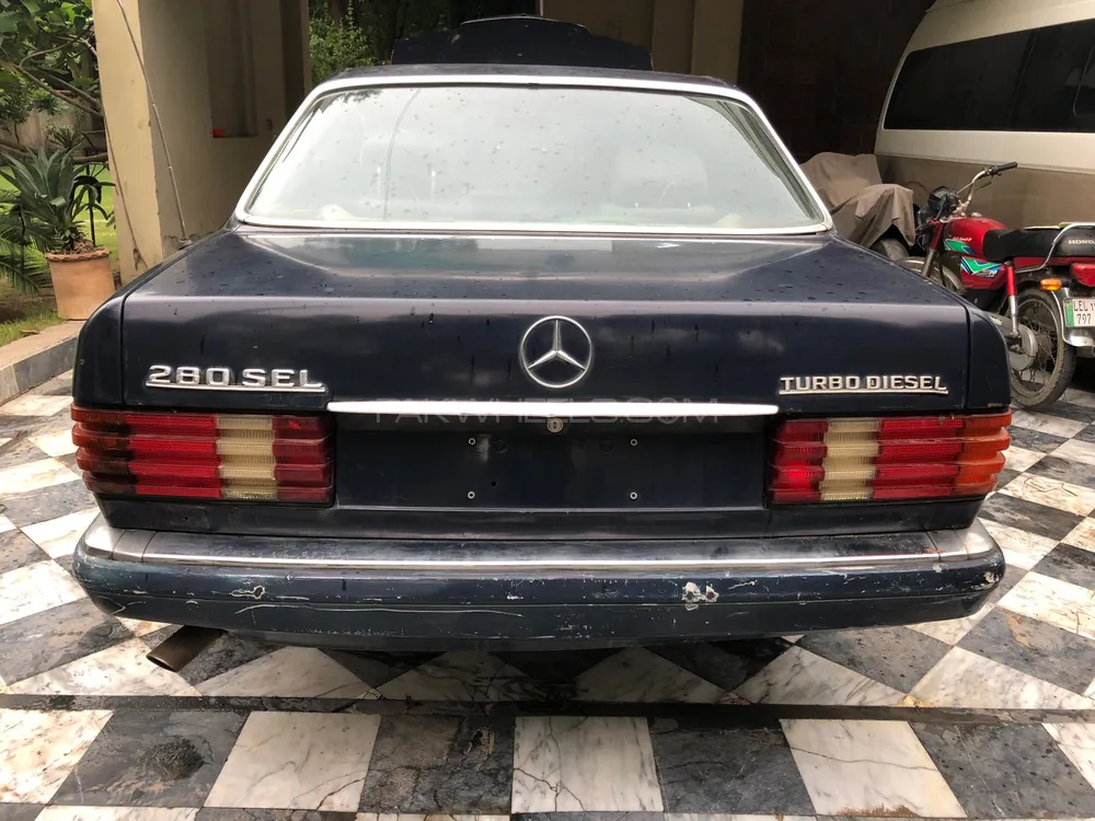 Mercedes Benz S Class 1990 for Sale in Lahore Image-1