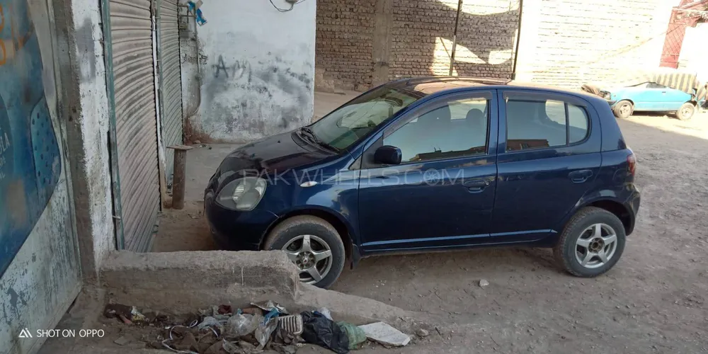 Toyota Vitz 2000 for Sale in Hyderabad Image-1