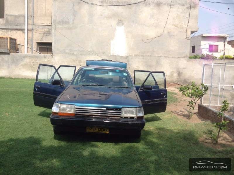 Toyota Corona 1986 for Sale in Multan Image-1