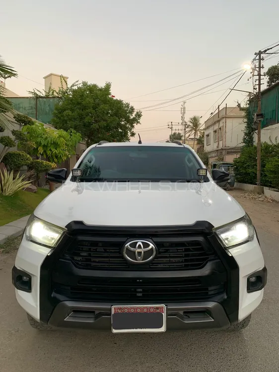 Toyota Hilux 2018 for Sale in Karachi Image-1