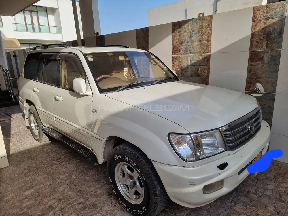 Toyota Land Cruiser 2001 for Sale in Karachi Image-1