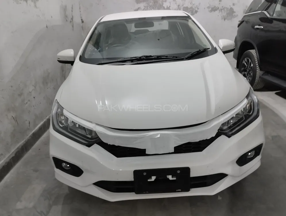 Honda City 2023 for Sale in Lahore Image-1