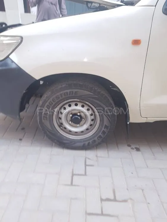 Toyota Hilux 2016 for Sale in Sialkot Image-1