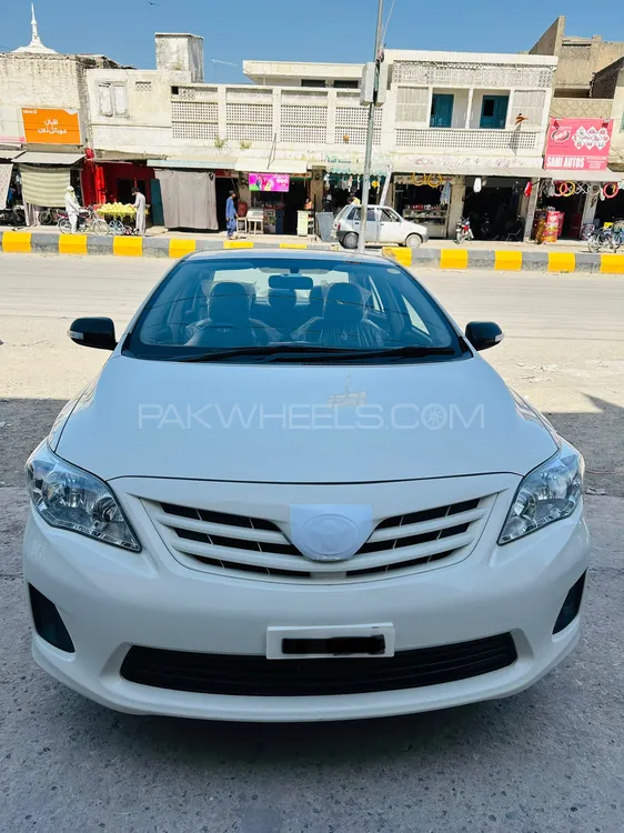 Toyota Corolla 2013 for Sale in Kohat Image-1