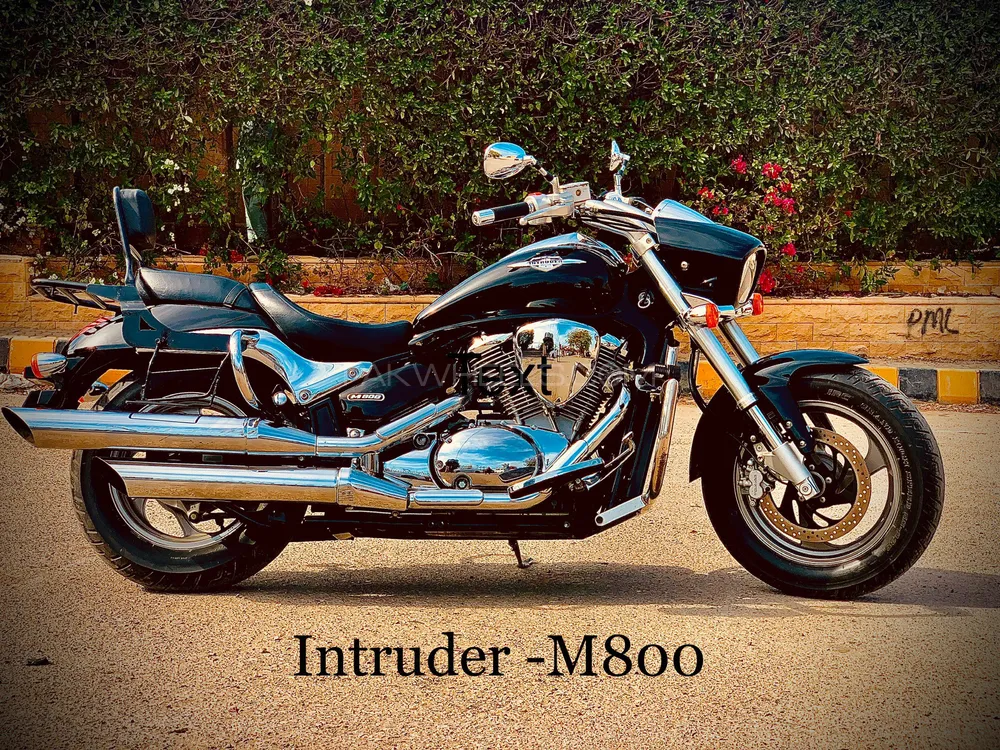 Suzuki Intruder 2017 for Sale Image-1