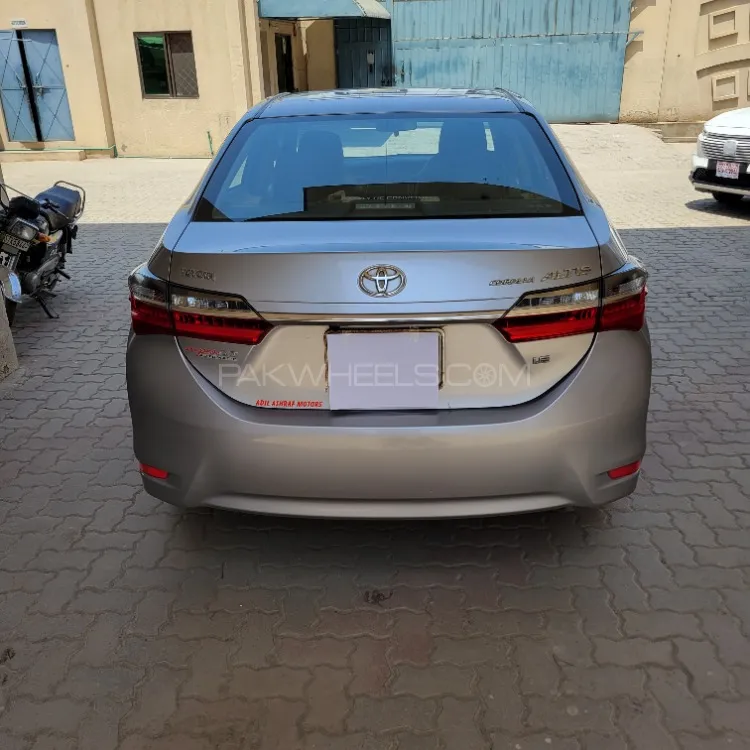 Toyota Corolla 2019 for Sale in Sialkot Image-1