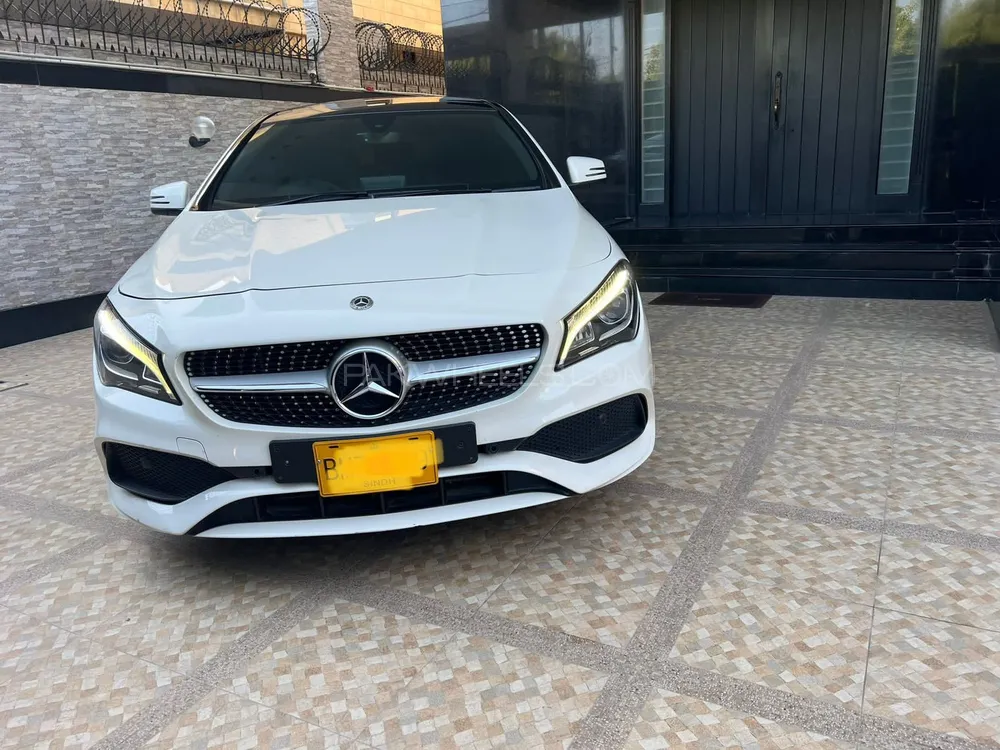 Mercedes Benz CLA Class 2018 for Sale in Karachi Image-1