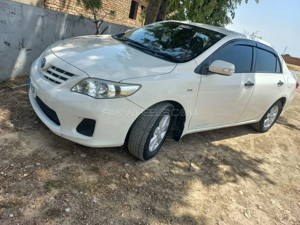 Toyota Corolla 2011 for Sale in Chakwal Image-1
