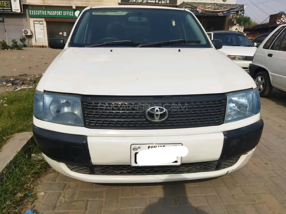 Toyota Probox 2002 for Sale in Gujranwala Image-1