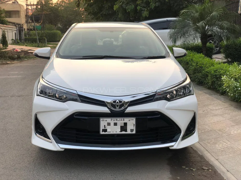 Toyota Corolla 2021 for Sale in Lahore Image-1