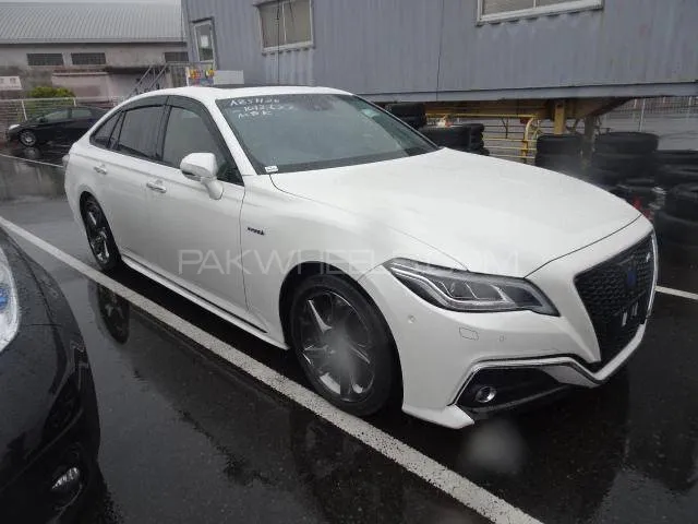 Toyota Crown 2018 for Sale in Lahore Image-1
