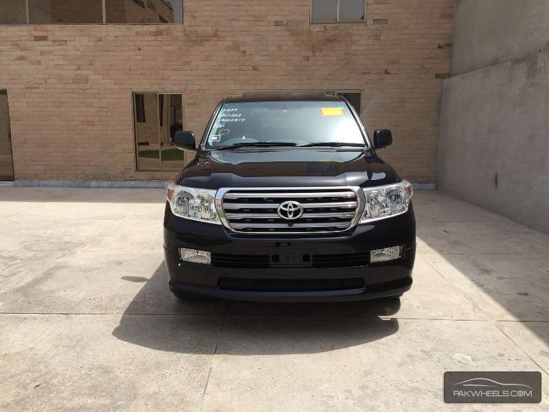 Toyota Land Cruiser 2010 for Sale in Faisalabad Image-1