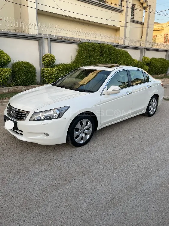 Honda Accord 2010 for Sale in Karachi Image-1