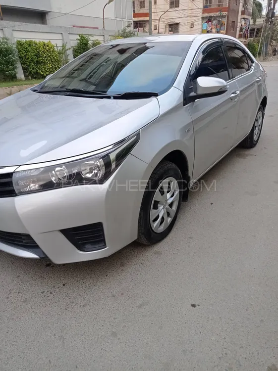Toyota Corolla 2016 for Sale in Karachi Image-1