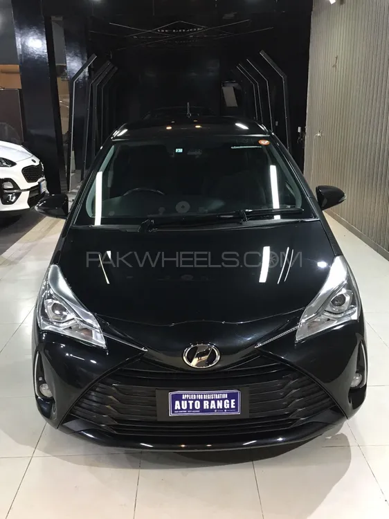 Toyota Vitz 2019 for Sale in Lahore Image-1