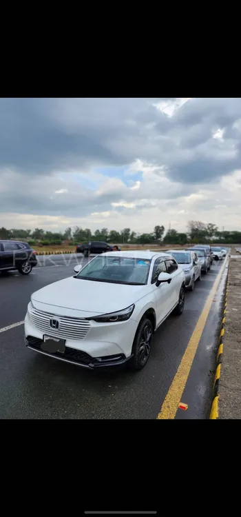 Honda Vezel 2021 for Sale in Lahore Image-1