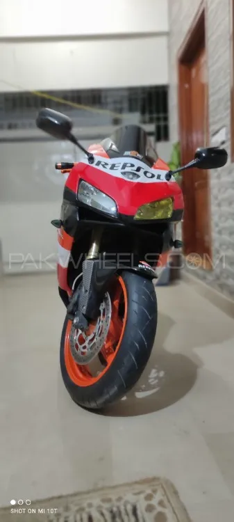 Honda CBR 600RR 2005 for Sale Image-1