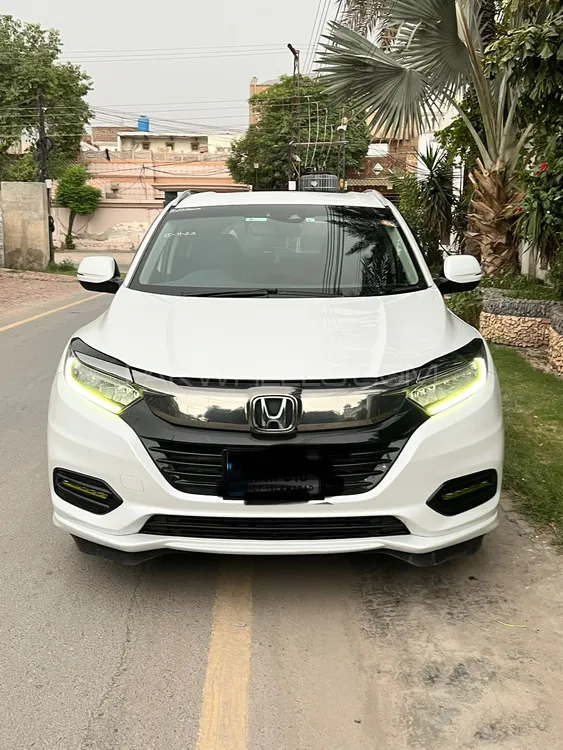 Honda Vezel 2019 for Sale in Faisalabad Image-1