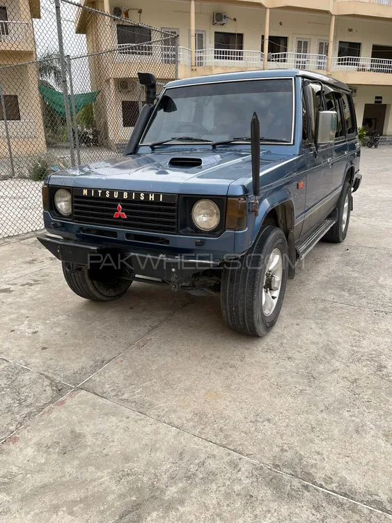 Mitsubishi Pajero 1990 for Sale in Islamabad Image-1