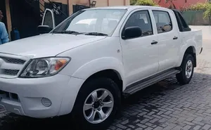 Toyota Hilux 4x4 Double Cab 3.0 L 2006 for Sale