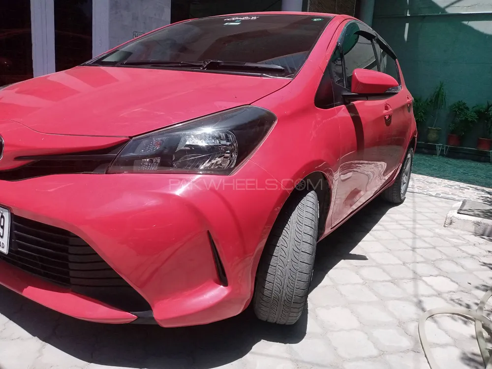 Toyota Vitz 2014 for Sale in Wah cantt Image-1