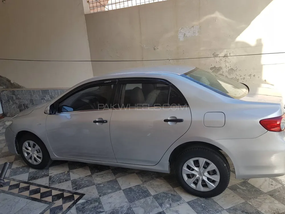 Toyota Corolla 2011 for Sale in Sargodha Image-1