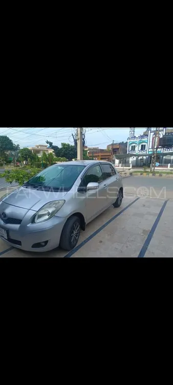 Toyota Vitz 2010 for Sale in Gujranwala Image-1