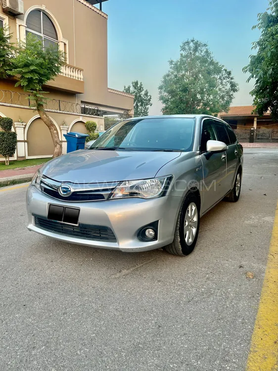 Toyota Corolla Fielder 2014 for Sale in Islamabad Image-1