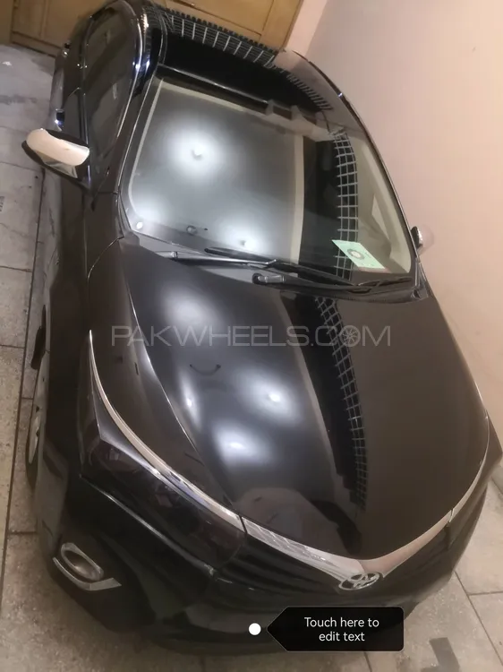 Toyota Corolla 2017 for Sale in Gujrat Image-1