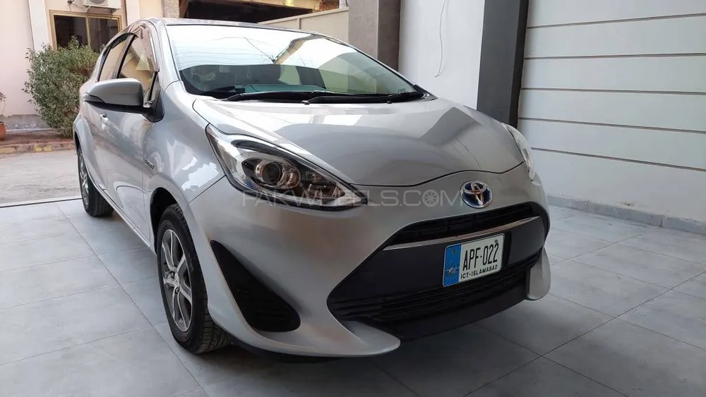 Toyota Aqua 2018 for Sale in Sargodha Image-1