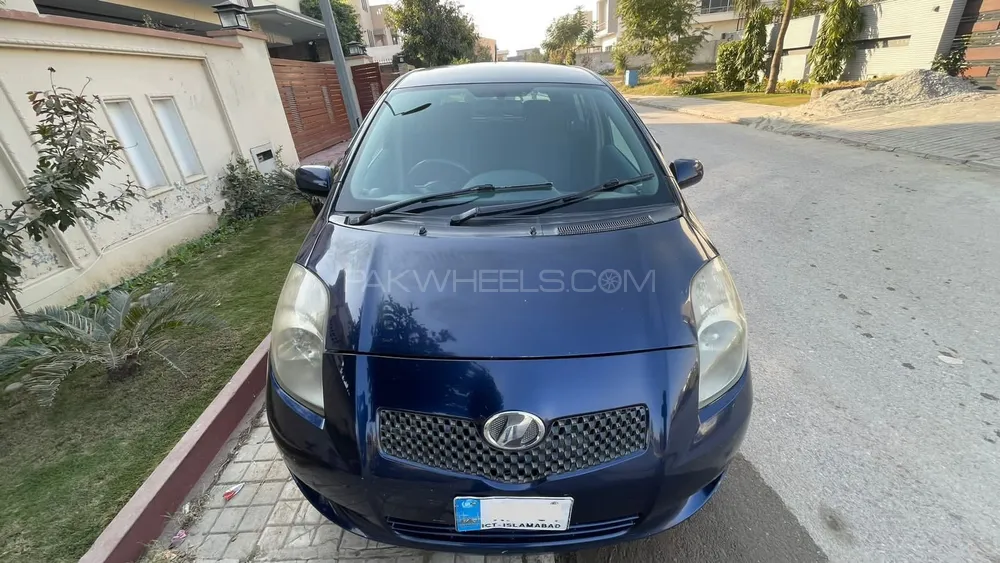 Toyota Vitz 2006 for Sale in Islamabad Image-1