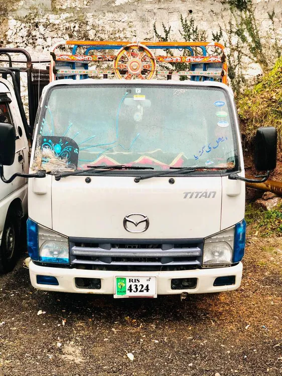 Mazda Titan 2013 for Sale in Murree Image-1